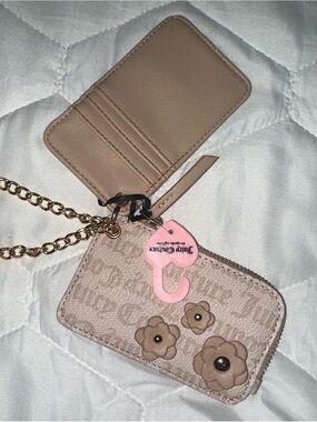 Juicy Couture beige tan floral cardholder keychain with gold chain